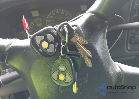 2002 Chevrolet Avalanche 1500 from USA, damaged, VIN 3GNEK13T92G359641